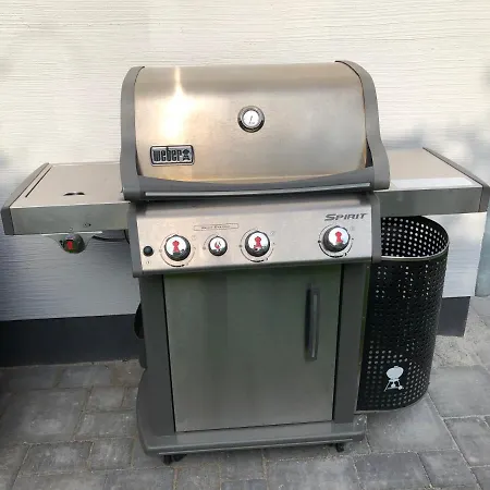 Haushalfte Mit Garten, Kamin, Grill & Whirlpool Nahe Ber Holiday home Berlin