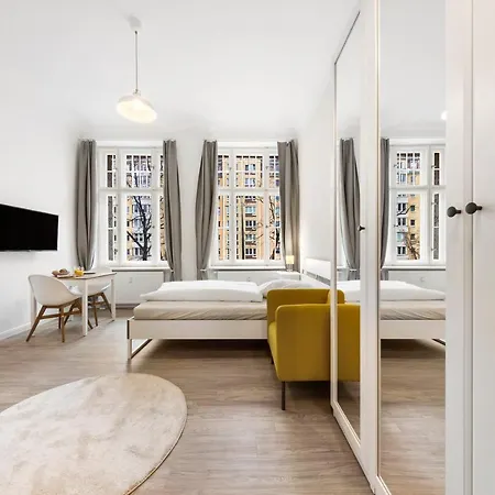 Boardinghouse By Sunton Frankfurter Allee