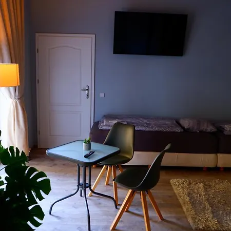 Guest house Edison 52 By Lorenc