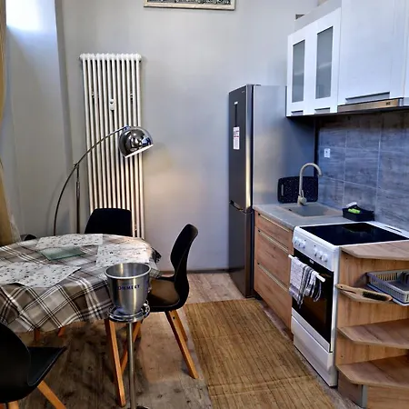Guest house Edison 52 By Lorenc