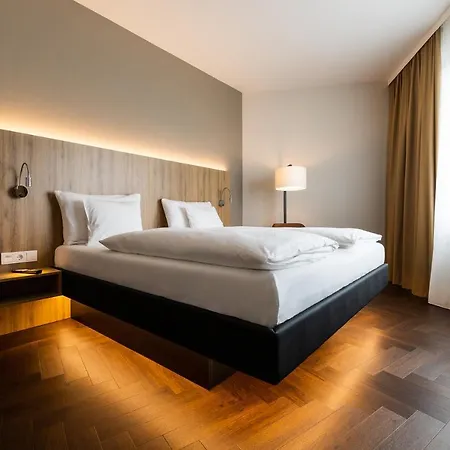 Ginn & Lounge Yorck 4* Berlin