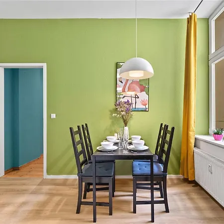 Apartment 33 Efg Schoenhauser Allee Mit Balkon *