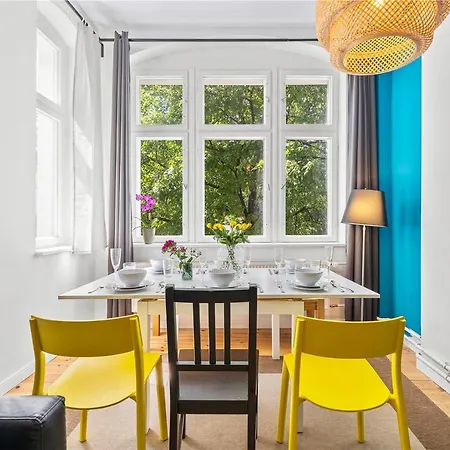 33 Efg Schoenhauser Allee Mit Balkon * Berlin