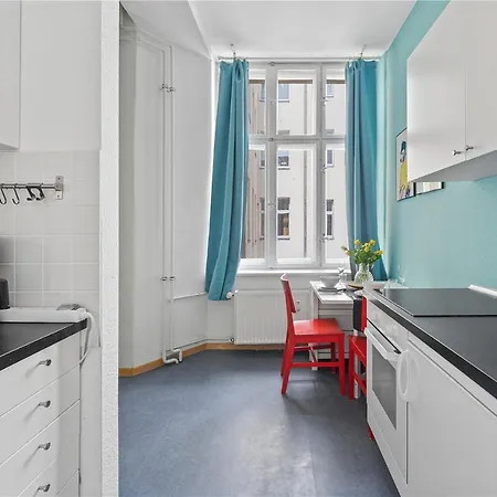 33 Efg Schoenhauser Allee Mit Balkon Apartment Berlin