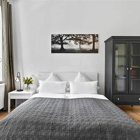 33 Efg Schoenhauser Allee Mit Balkon Apartment *