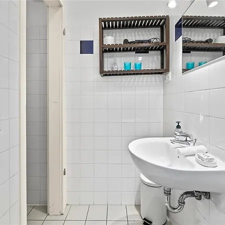 Appartamento 33 Efg Schoenhauser Allee Mit Balkon