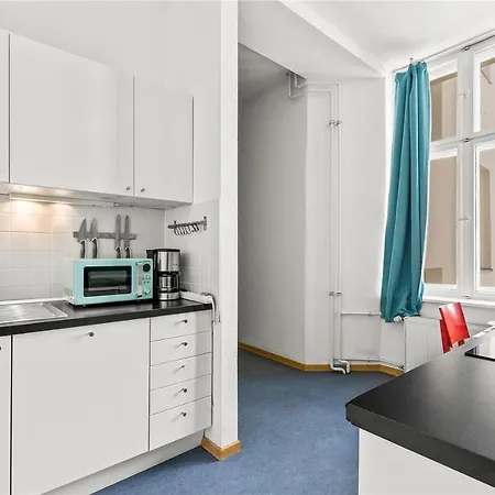33 Efg Schoenhauser Allee Mit Balkon Apartment Berlin
