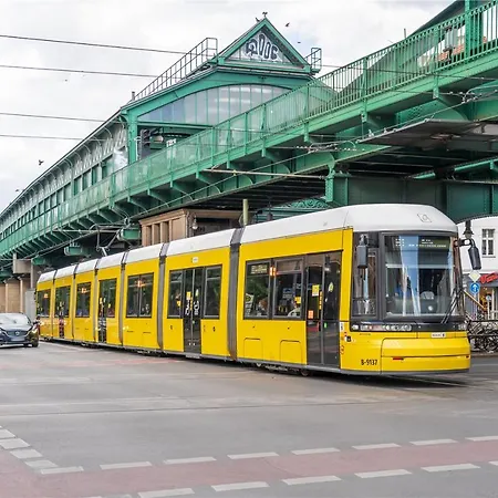 33 Efg Schoenhauser Allee Mit Balkon Apartment Berlin