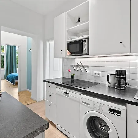 33 Efg Schoenhauser Allee Mit Balkon Berlin