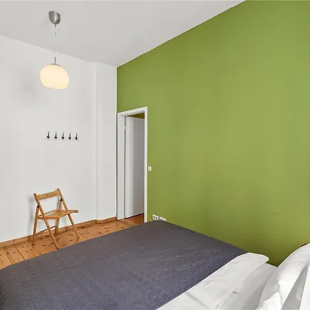 Apartment 33 Efg Schoenhauser Allee Mit Balkon Berlin