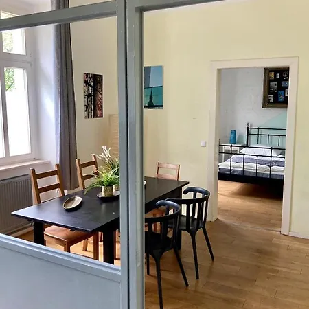 Loft In Wedding Apartment