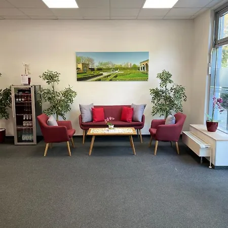 Parkhotel Marzahn Hotel 3*