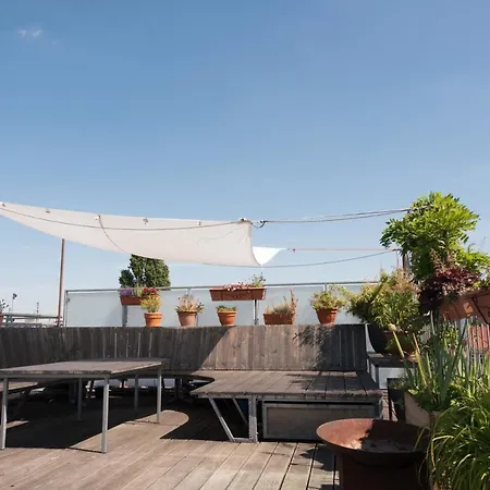 Rooftop Terrace Oasis Berlin