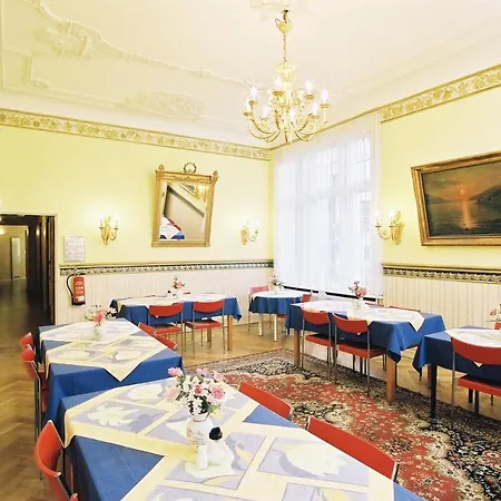 Gunia Guest house