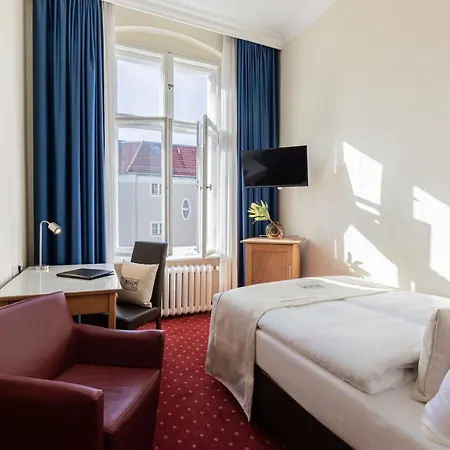Novum Gates Charlottenburg Hotell 3*