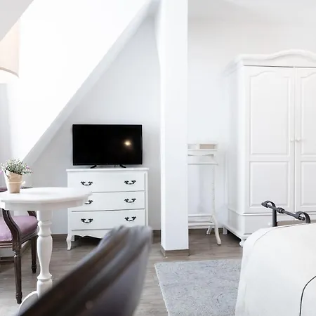 Hotell Kronprinz 3*