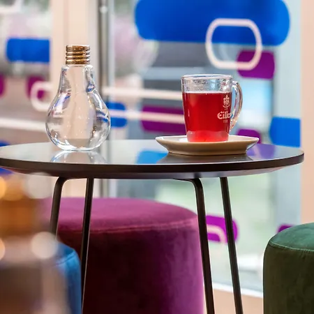 Mercure City West