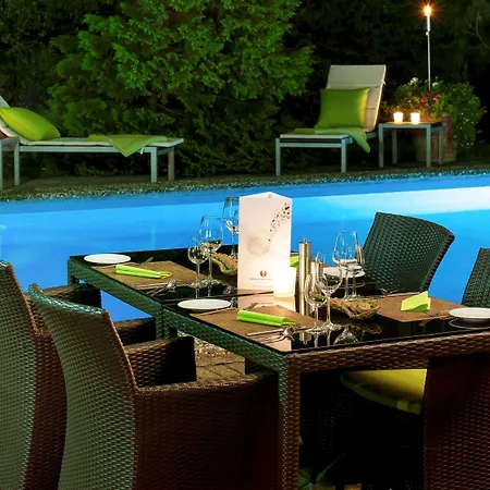 Hotel Mercure City West