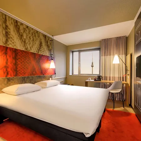 Ibis Mitte Hotel 2*