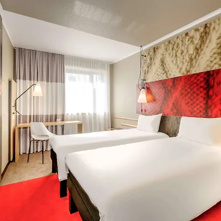 Ibis Mitte Hotel 2*