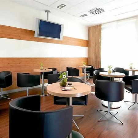 Ibis Mitte Hotel 2*
