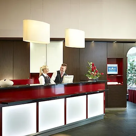 Plaza Charlottenburg Hotel