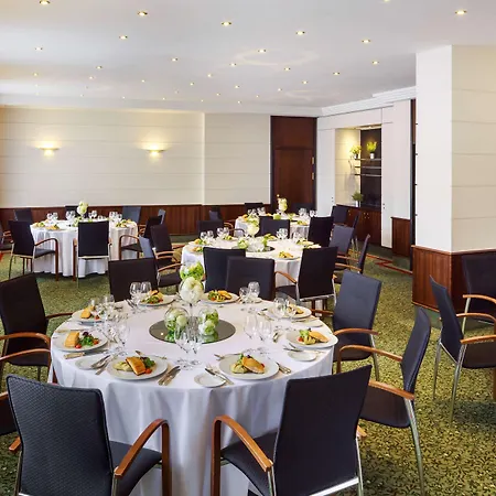 Bristol Hotel 5*