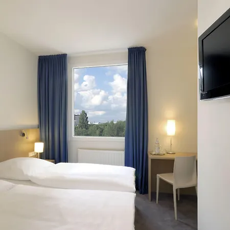 Hotel Mitte By Campanile