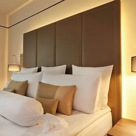 Meliá Hotel 4*