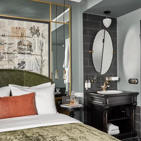 Sir Savigny Hotel, Part Of Sircle Collection Hotell