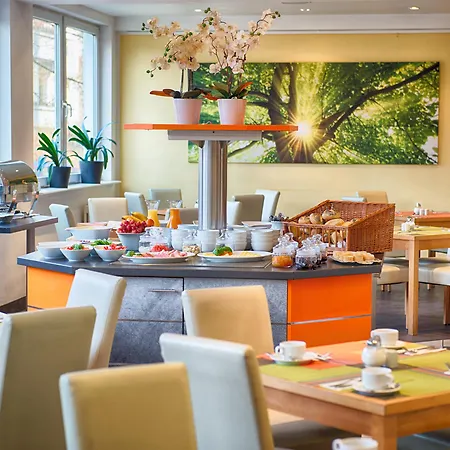 Hotel Enjoy City Messe
