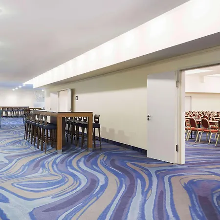 Mercure Tempelhof Hotel Berlim