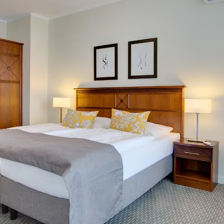Sylter Hof Hotel 3*