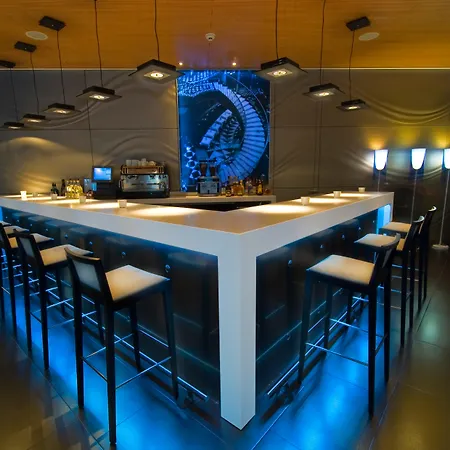 柏灵阿巴巴酒店