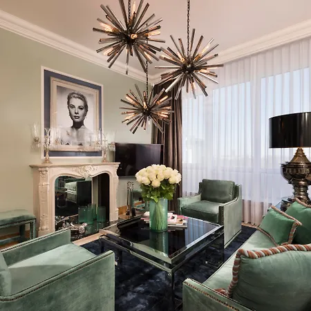 Palace Hotel 5*