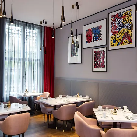 Art'otel Mitte, Powered By Radisson Hotell 4*