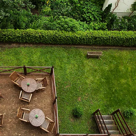 Hotel Quentin Design
