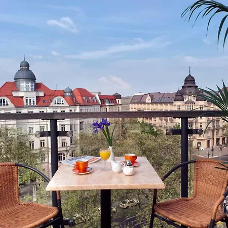 Hotell Kurfuerstendamm 3*
