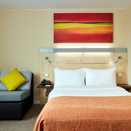 Hotel Express Centre West