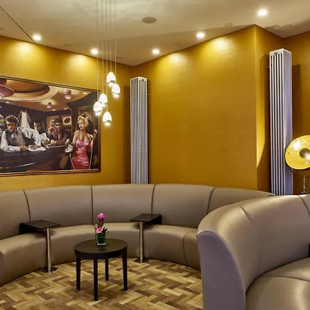 Hollywood Media Am Kurfuerstendamm Hotel Berlin