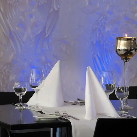 Hotel City-west By Ihg Berlín