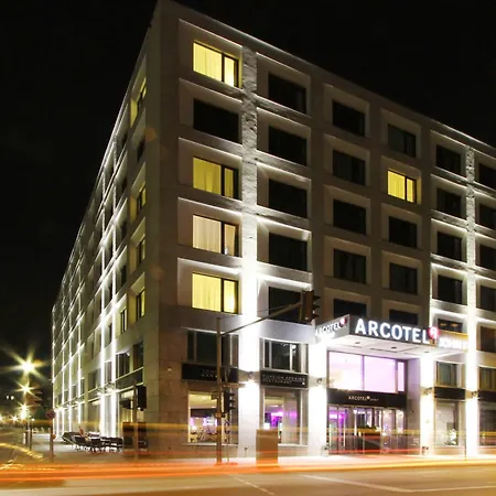 Hotel Arcotel John F