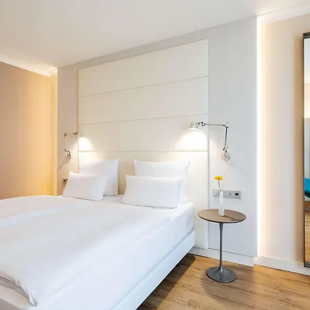 Nh Alexanderplatz Hotel 4*