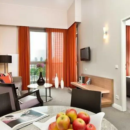 Adina Checkpoint Charlie Aparthotel Berlino
