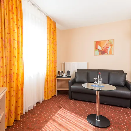 Отель Ibis Styles Treptow Берлин