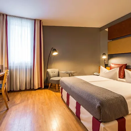 Mercure Zentrum Superior Hotel 3*