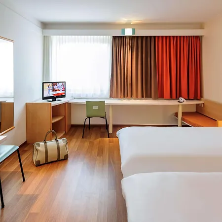 Ibis Messe 2*