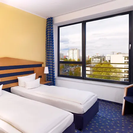 Vienna House Easy By Wyndham Friedrichshain 3*