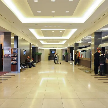 Novotel Am Tiergarten Hotel 4*