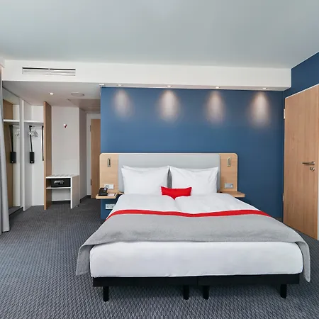 Holiday Inn Express - Berlin - Alexanderplatz By Ihg Hotel 3*